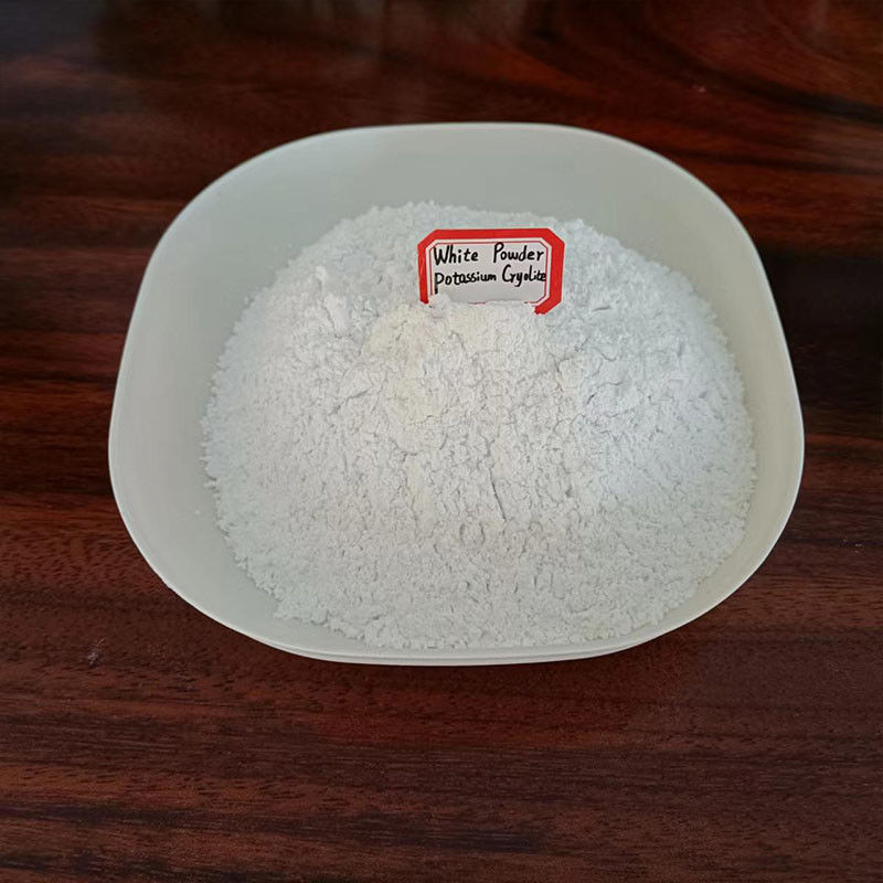 칼륨 크리오리트 물에 녹지 않는 흰색 분말, 용접 용접 및 알루미늄 제조 공정에서 플럭스로 사용됩니다.