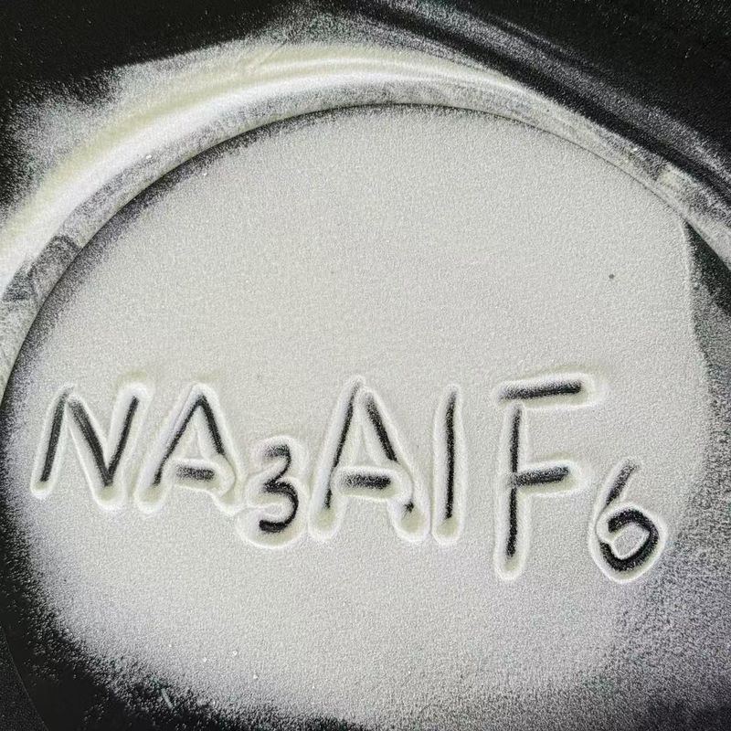 화학 제품 합성 크라이올라이트 Na3AlF6 분자량 209.94 연마 산업용