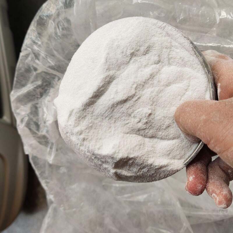 산업 제조 공정에 이상적인 물에 용해되지 않는 분자량 209.94 나트륨 빙정석 화합물